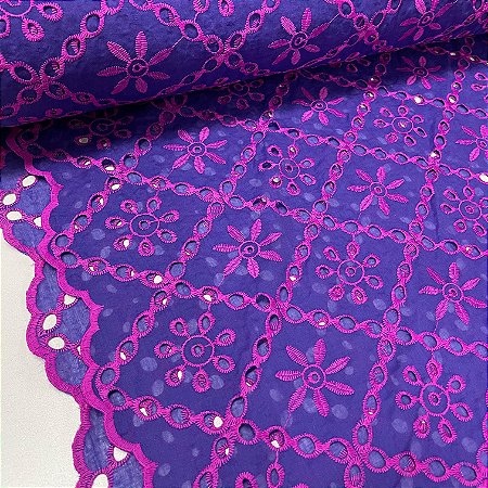 Layse Bordada Roxo Com Quadriculados e Floral Rosa