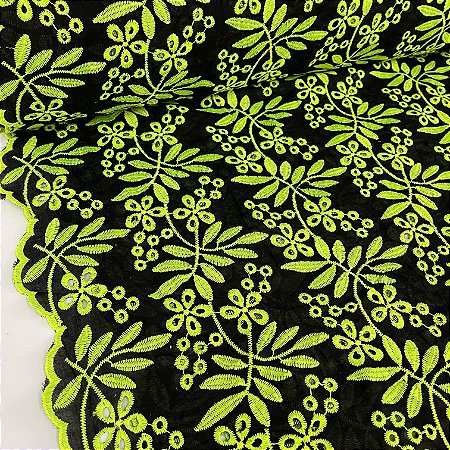 Layse Bordada Fundo Preto Com Floral Verde Neon