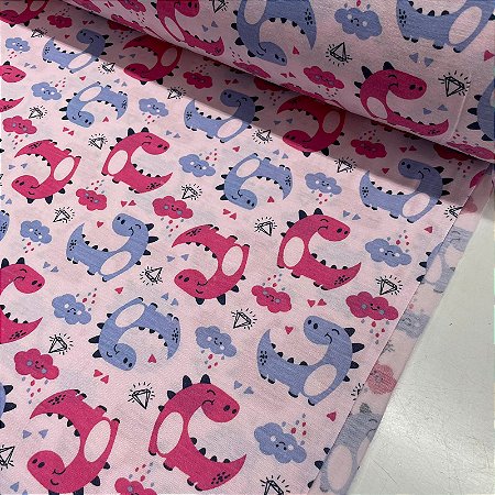 Poliviscose Estampado Fundo Rosa com Dinossauros Lilás e Rosa