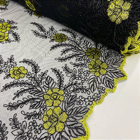 Tule Bordado Europa Preto com Amarelo