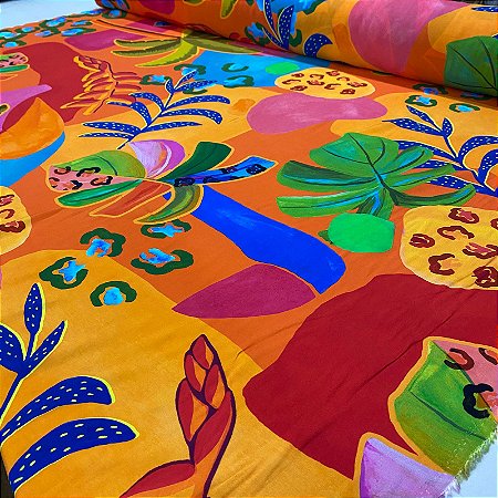 Viscose Digital Nacional Fundo Laranja com Floral Colorido