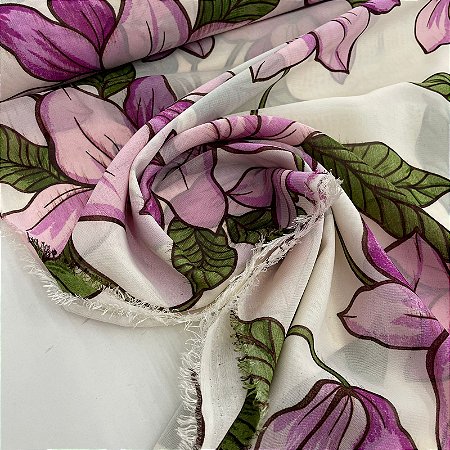 Crepe Chiffon Estampado Fundo Off White com Flor Rosa
