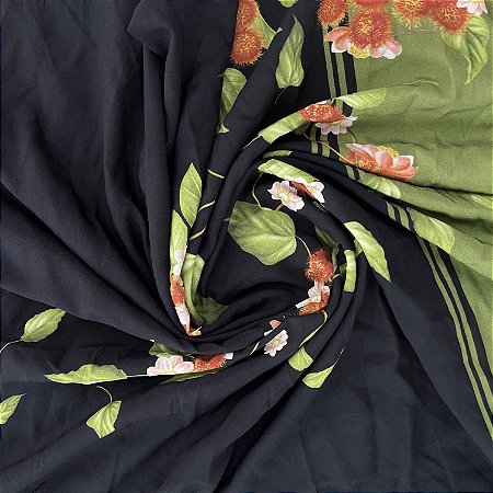 Viscose Barrada Estampada Fundo Preto Com Flores e Detalhes Verdes 1,35x1,70m