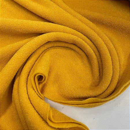 Malha Bouclê Peluciada Amarela