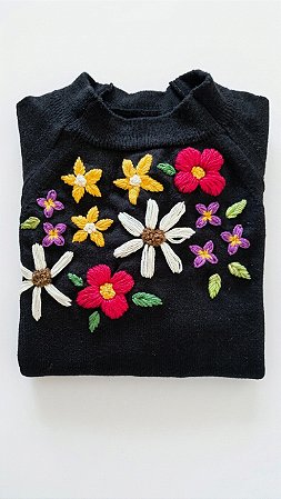Blusa Tricot Modal Preta Bordada