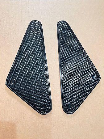 PISANTE CAPA PARACHOQUE SCANIA 112/113 T - PAR - PLASTICO