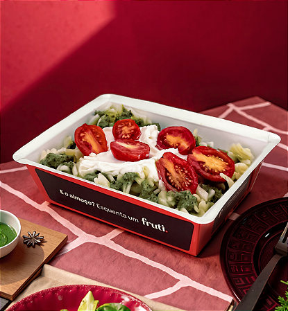 Macarrão Parafuso ao Pesto com Sour Cream e Tomate Cereja Salteado - 230g