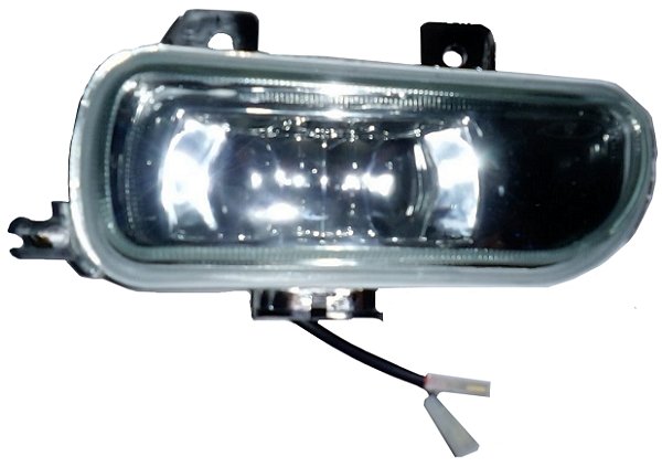 Farol auxiliar Mercedes Benz Axor