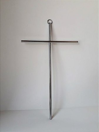 Crucifixo de Parede. Sem Cristo Prateada. 22cm