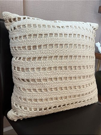 Almofada de Crochê Decortextil - 52 x 52 cm
