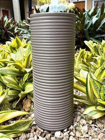 Vaso Grande em Cerâmica com Textura Acabamento Cinza Fosco 11,3 x 39,4 x 11,3 cm