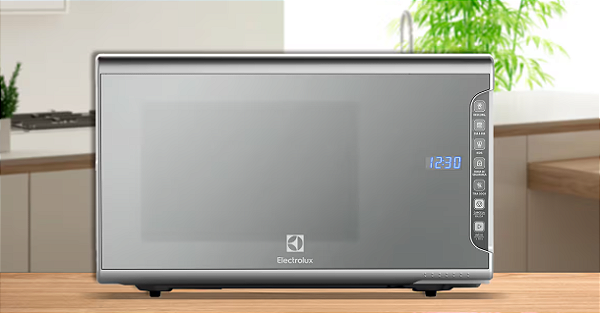Micro-ondas Electrolux 31L cor Inox Espelhado com Painel Integrado e Função Tira Odor