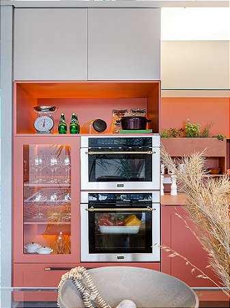 Forno elétrico Tecno Vintage com AirFry, grill infravermelho, de embutir com 60 cm, 73 litros, 15 funções, 220V showroom - Casa de Lila