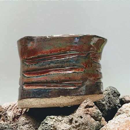 Vaso de Ceramica Feito a Mao - Ceramica de Alta Temperatura - Cachepot Cachoeira do Mosquito - Chapada da Diamantina - Brasil