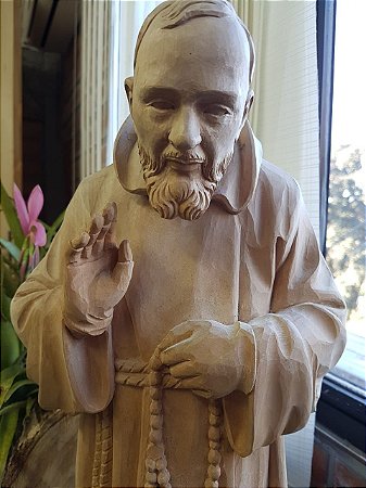 Padre Pio - 58 cm - Natural Peça única.