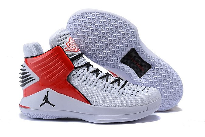 '' Tênis Air Jordan XXXII Mid Masculino- Branco com Vermelho