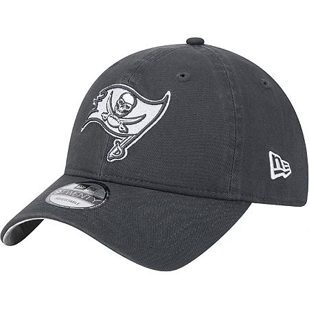 Boné New Era 920 Tampa Bay Buccaneers Salute To Service