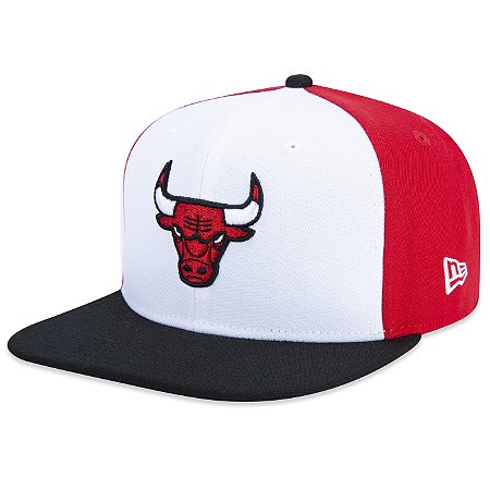 Boné New Era 950 Chicago Bulls NBA Winter Sports Aba Reta