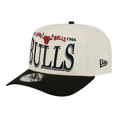Boné New Era 950 A-Frame NBA Chicago Bulls Off White