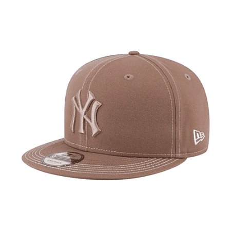 Boné New Era 950 Contrast Stitching New York Yankees Caqui