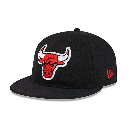 Boné New Era Retro Crown 950 Chicago Bulls Preto