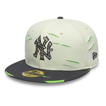 Boné New Era 5950 New York Yankees Off White e Verde