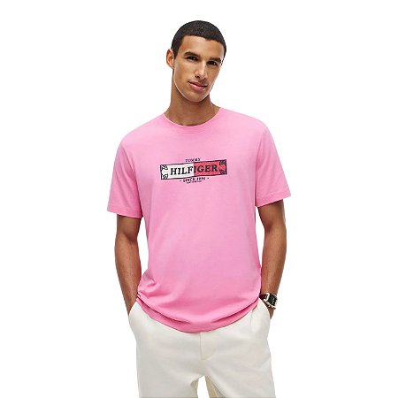 Camiseta Tommy Hilfiger Small Graphic NYC Masculino Rosa