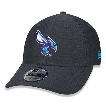 Boné New Era Charlotte Hornets 940 Space Tech Aba Curva