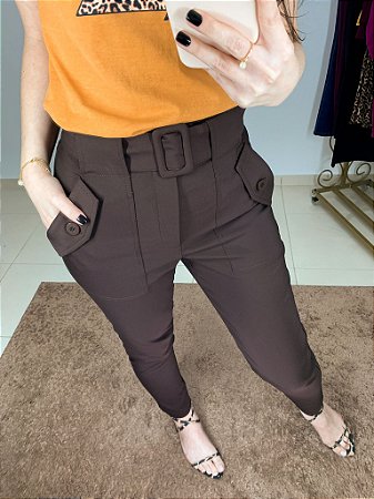 Calça Skinny Bolso Lapela