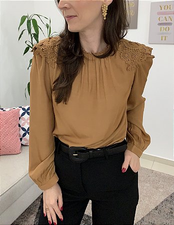 Blusa Betânia Manga Longa