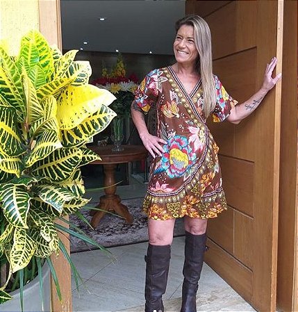 Vestido Indiano tipo Kimono Tranpassado Estamparia Floral e Pássaros