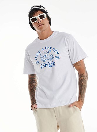 CAMISETA ESTAMPADA BRANCO DAY OFF COLCCI