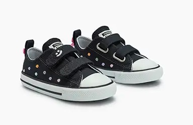 TÊNIS CHUCK TAYLOR ALL STAR VELCRO POLKA DOTS PRETO