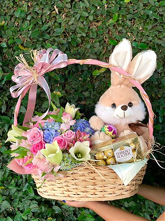 Cesta Doçuras da Páscoa de Luxo