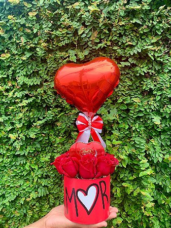 Rosas Vermelhas No Box Ilustrado Amor