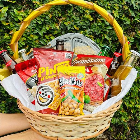Cesta de Cervejas e Aperitivos