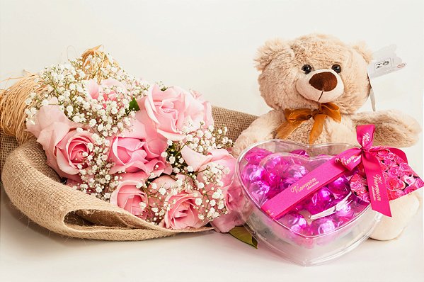 Toque de Amor – Rosas, Ursinho e Bombons