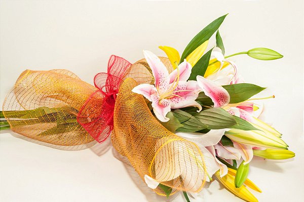 Buquê Charmoso de Lírios