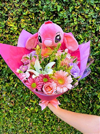 Luxuoso Buquê de Mix de Flores & Pelúcia  Angel Lilo E Stitch