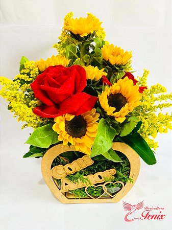 Arranjo de Girassol & Rosas Com Amor