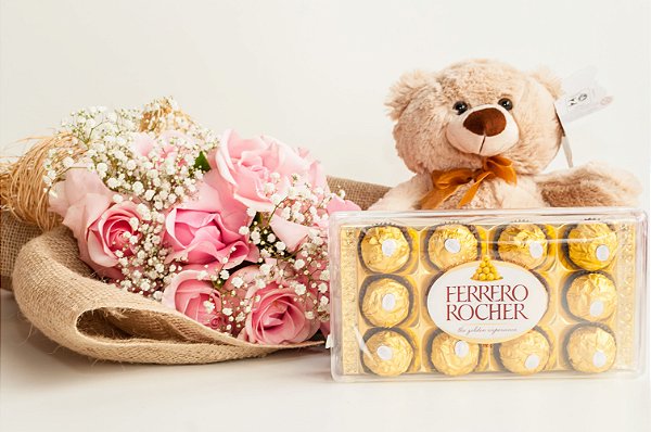 Amor Supremo – 08 Rosas Colombianas com Pelúcia e Ferrero Rocher