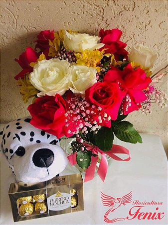 Arranjo de Mix de Flores com Dálmata e Chocolate