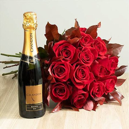 Buquê de 18 Rosas Vermelhas e Chadon