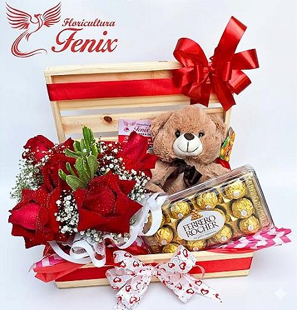 Baú Romantico de Rosas com Ferrero Rocher