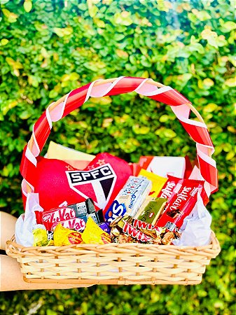 Cesta de Chocolates Tricolor