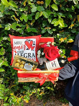 Baú "Felicidade com vinho"