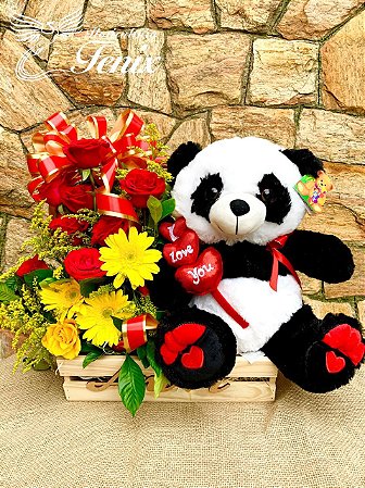Cesta Carinho com Flores & Panda Fofinho