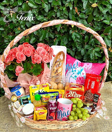 Luxuosa Cesta de Café para Mãe com Flores de Begônia