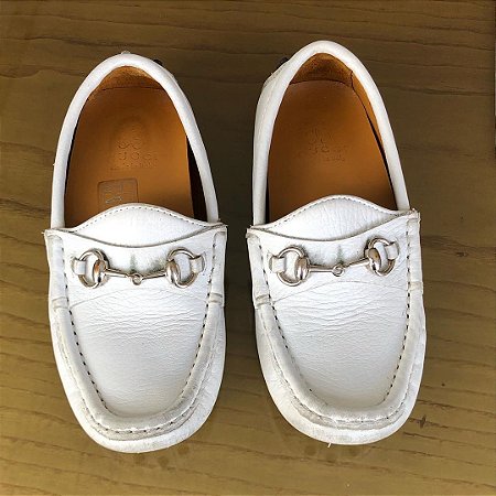 Sapato Gucci - 32 EUA / 30 Brasil - Desapego Peças de Luxo Infantis
