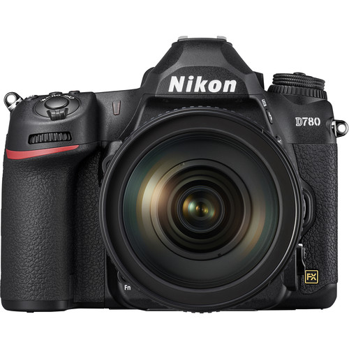 Câmera NIKON D780 + Lente 24-120mm VR